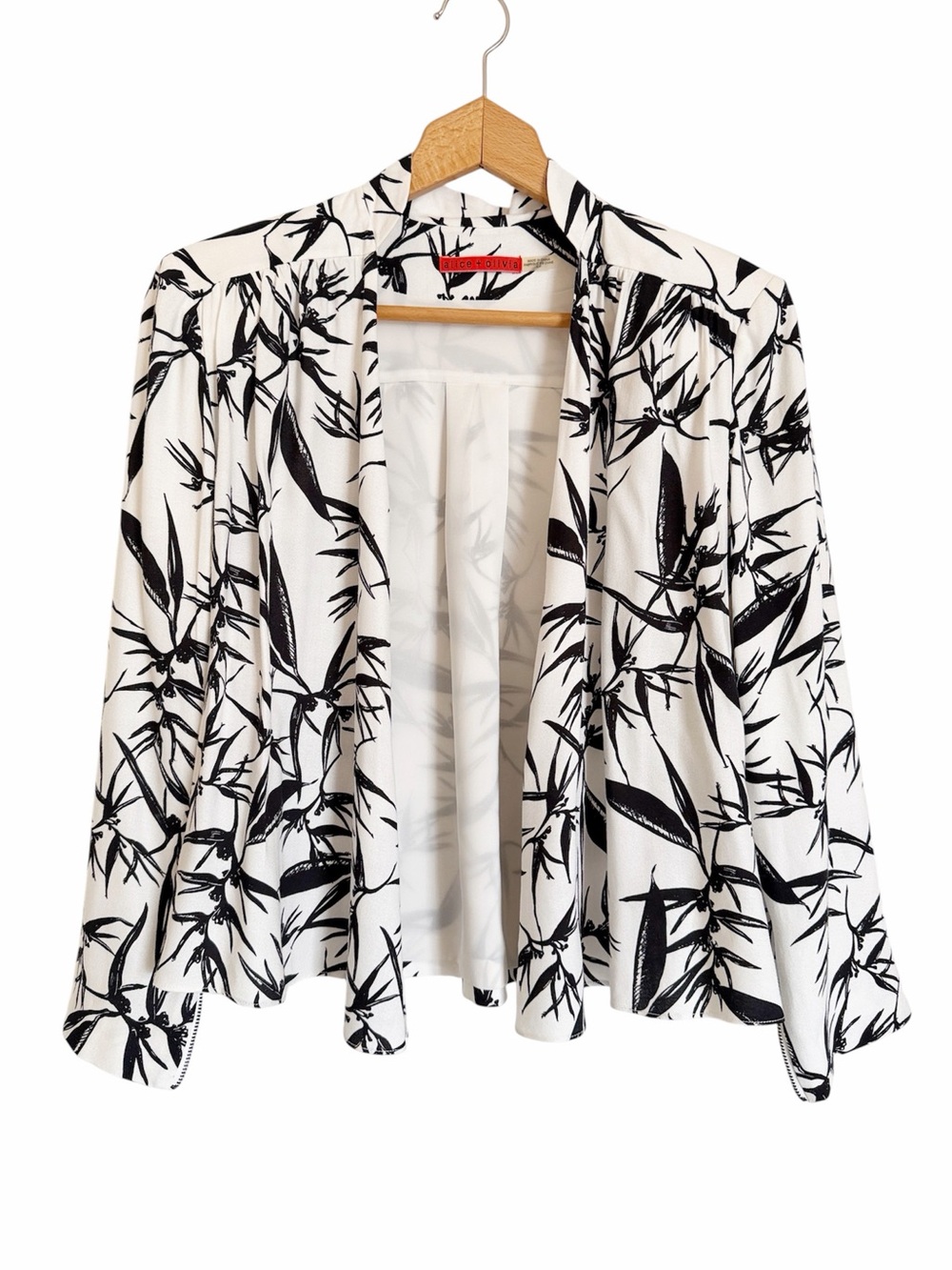 Alice + Olivia Black & White Botanical Print Open Front Blazer size S/P